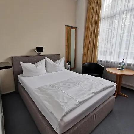 Zur Alten Druckerei Hotel 3*